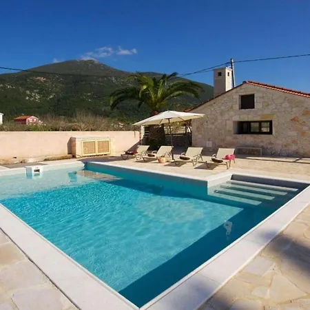 Villa Theano *