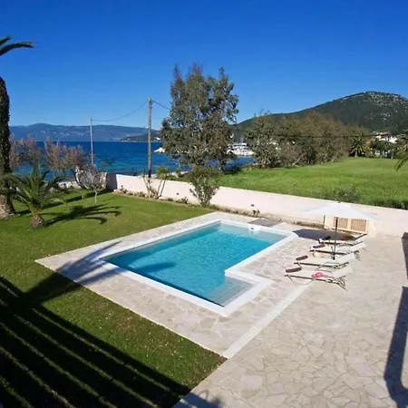 Theano Villa *
