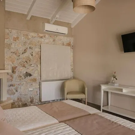 Theano Villa *